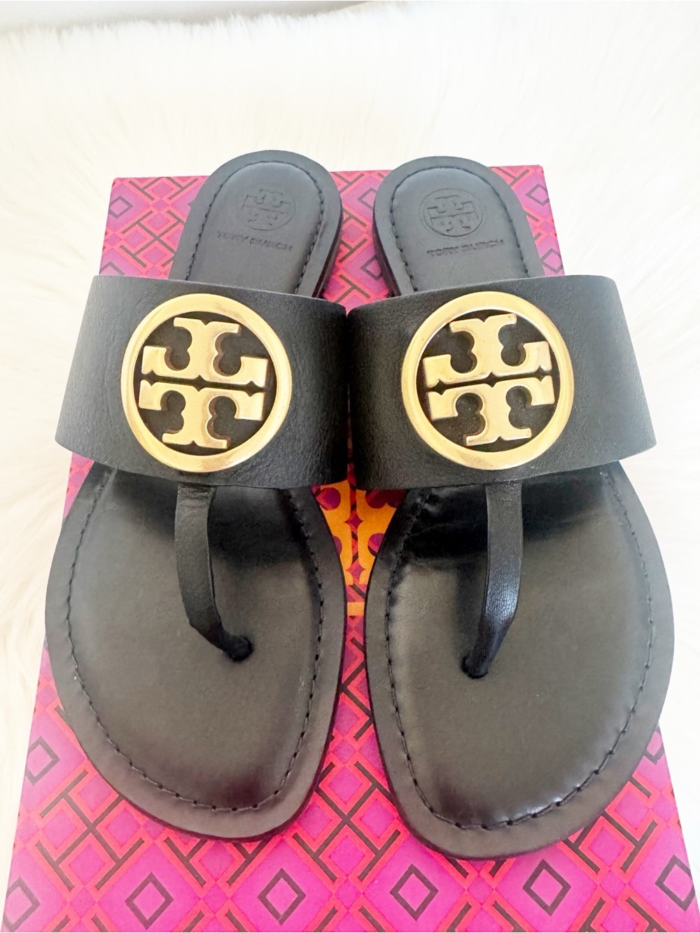 Tory Burch Benton Band Flat Sandal Calf Leather Black/Rolled Brass Logo Size 6.5